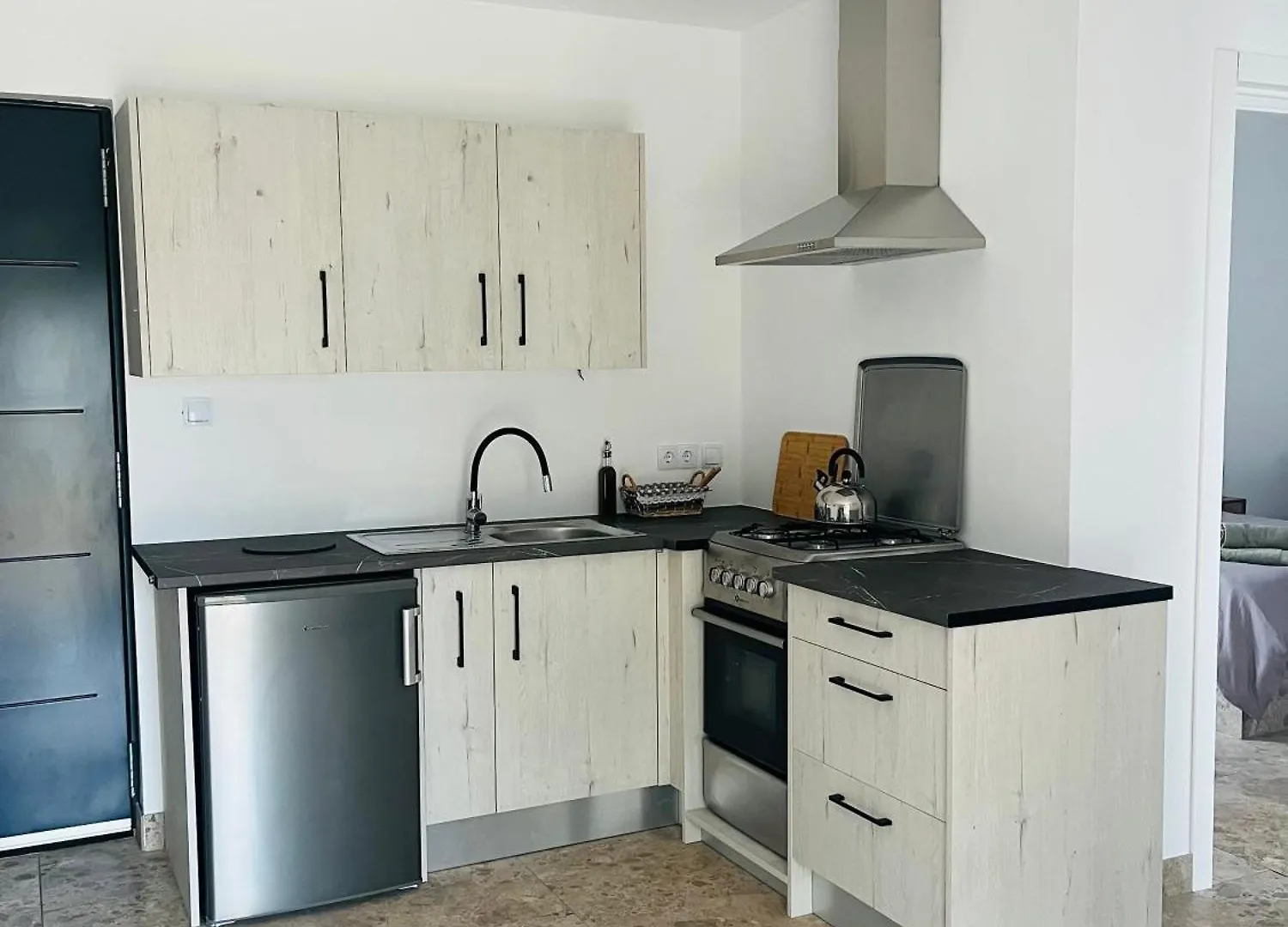 Renbeck Lets 2 Apartment Urcal