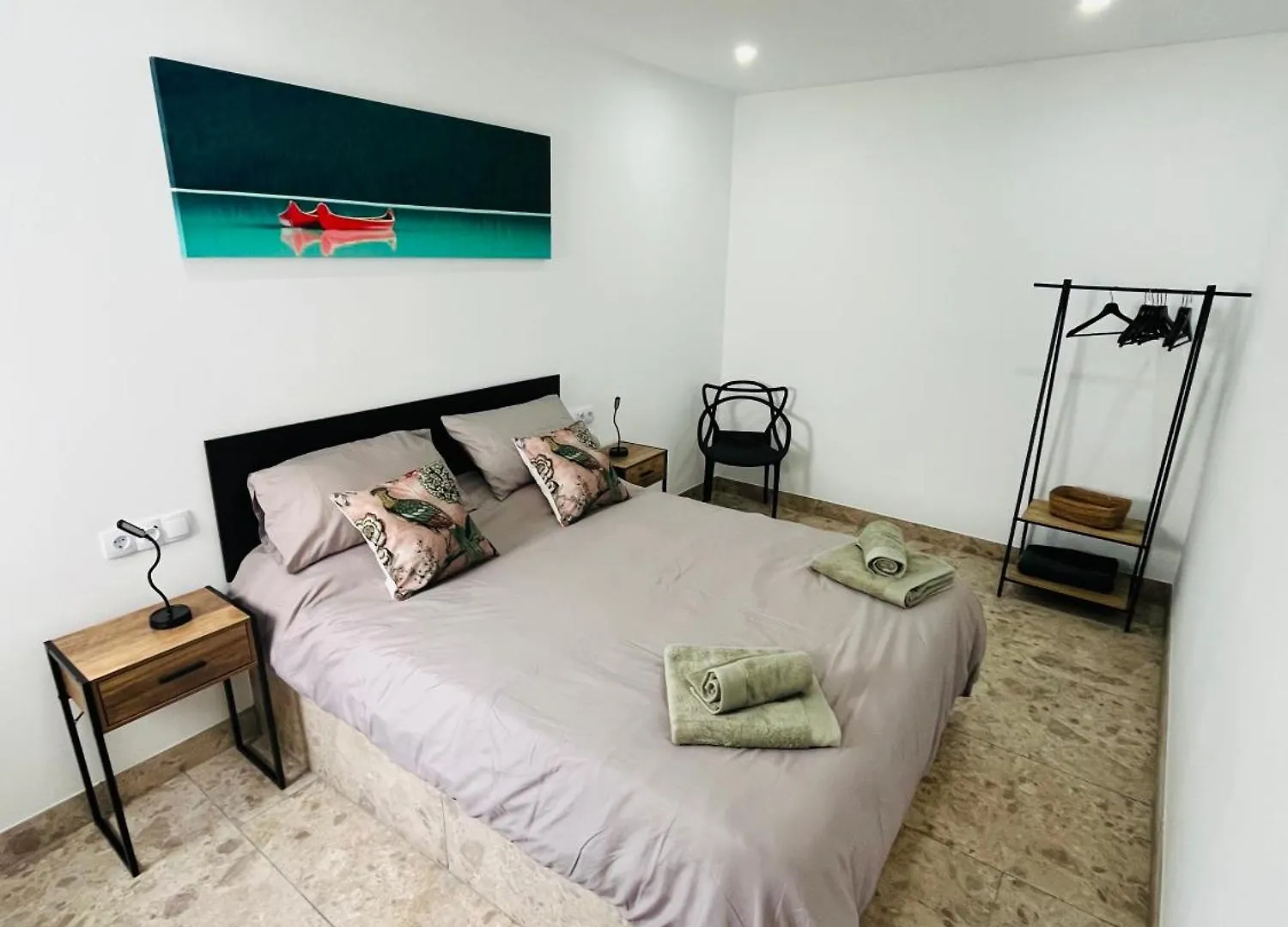 Renbeck Lets 2 Apartment Urcal